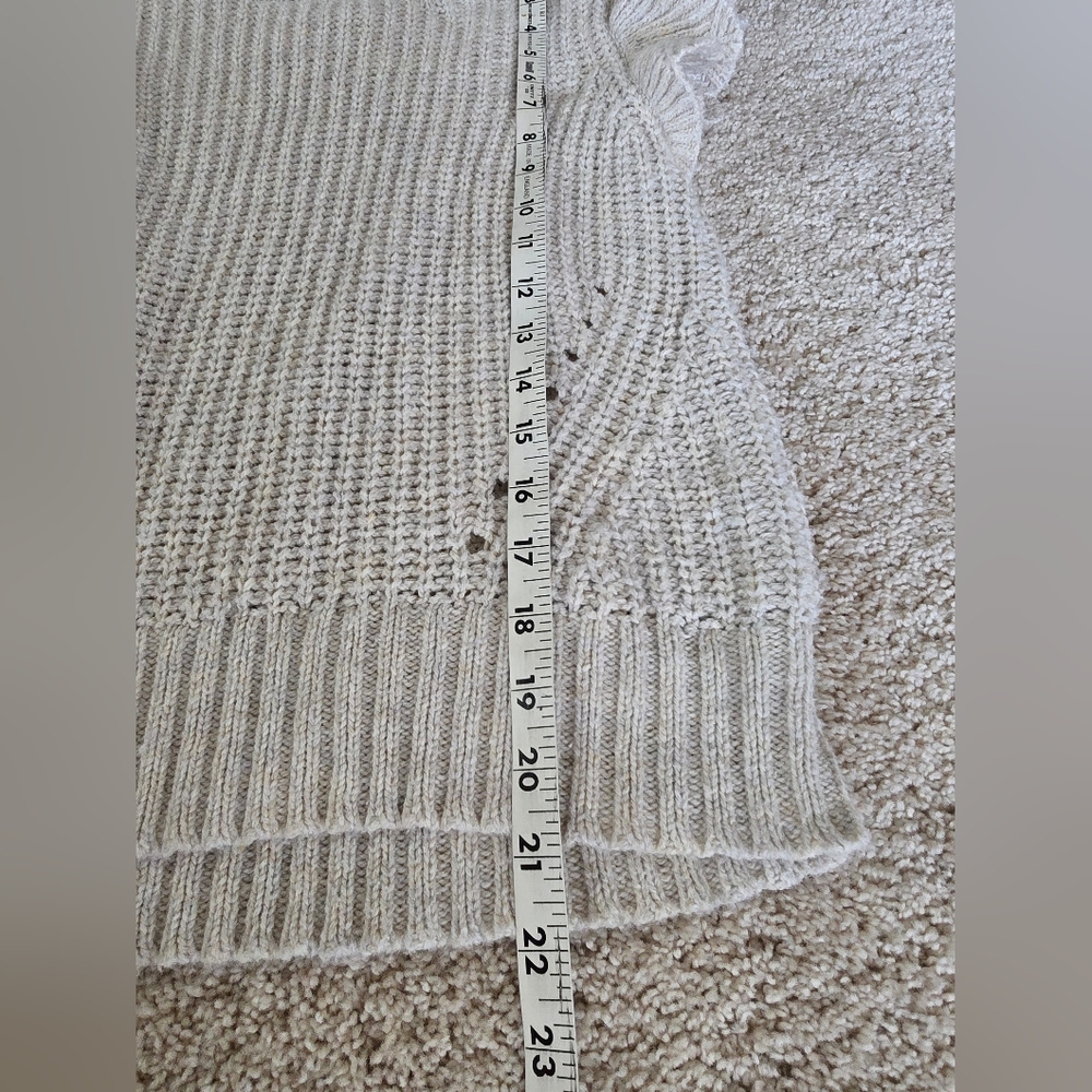 Universal Thread Cream Knit Top - Picture 4 of 8